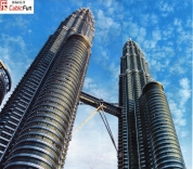 Tháp đôi Malaysia - bộ xếp hình