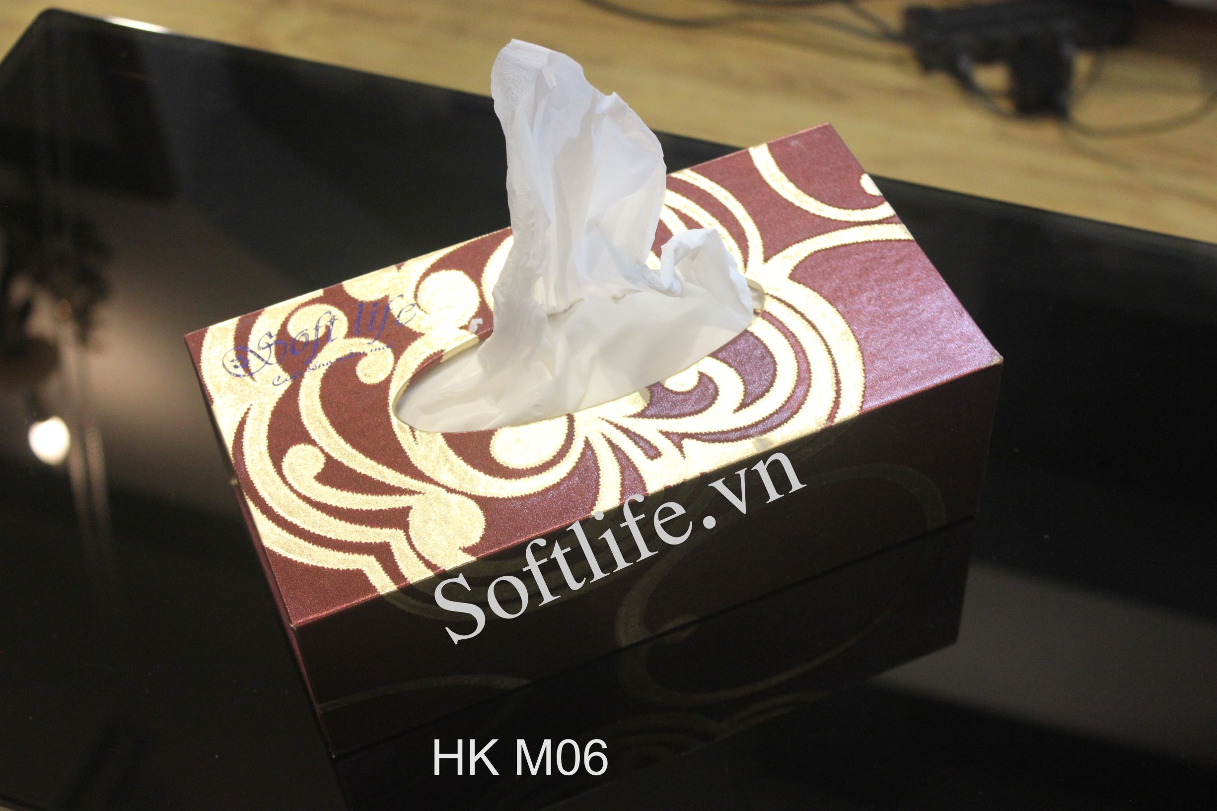 Hộp khăn giấy lụa Soft Life HK M06