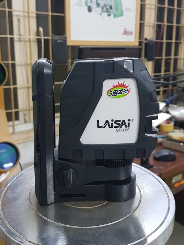 Máy Laser treo LAISAI