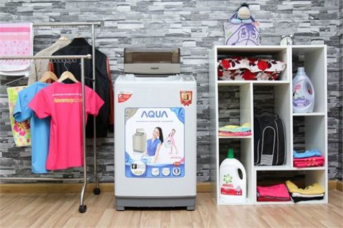 Máy giặt Aqua AQW- S80KT