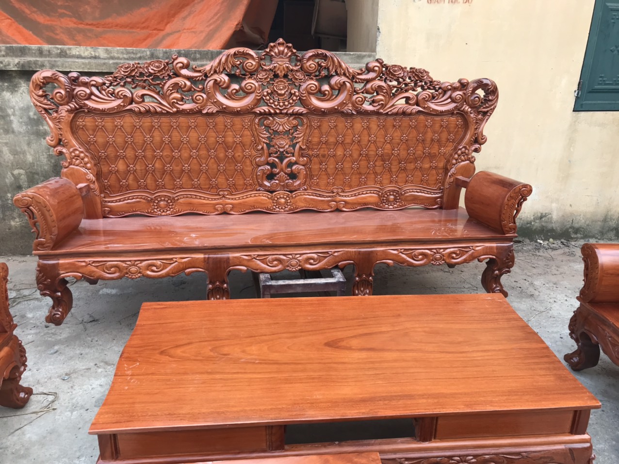 bộ bàn ghế hoàng gia gỗ hương đỏ