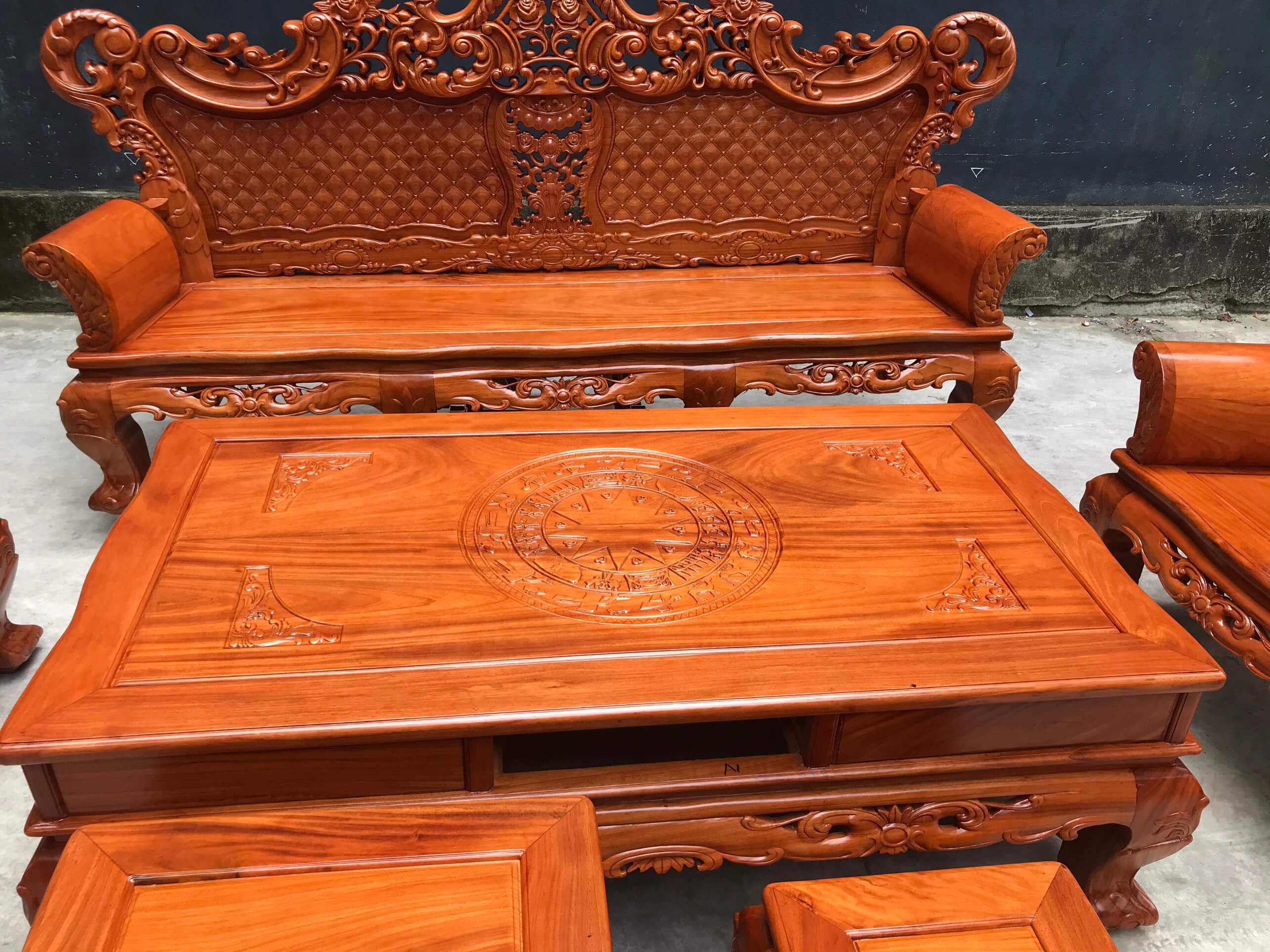 bộ bàn ghế hoàng gia gỗ gõ đỏ